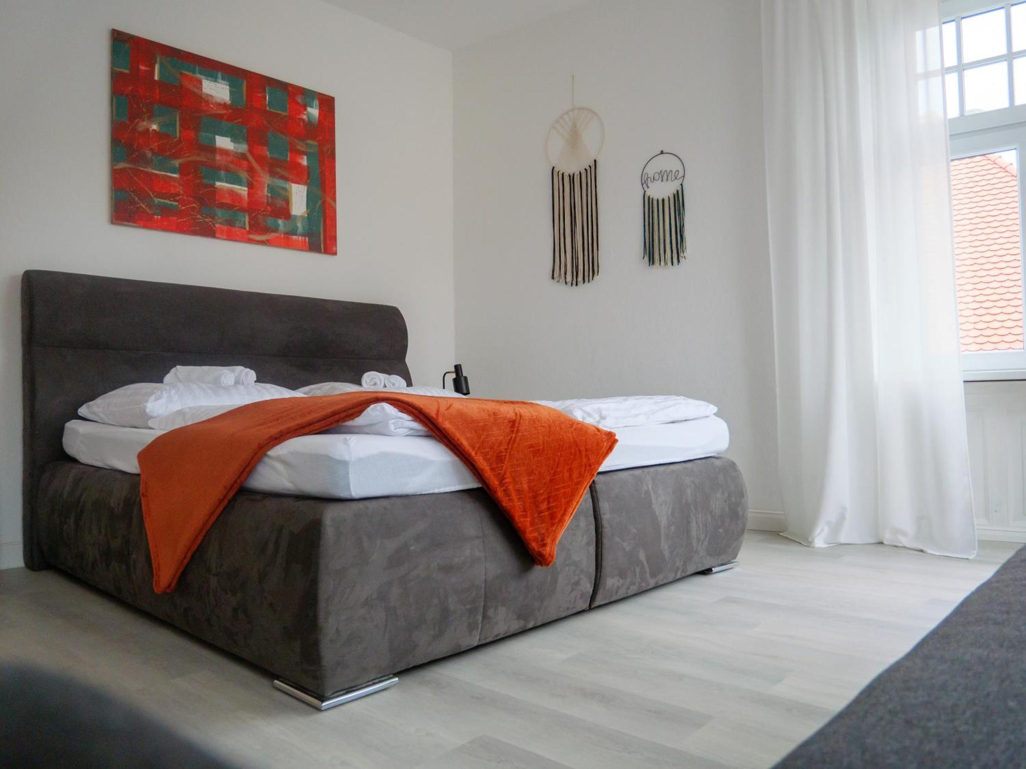 Amao-Brown I Exklusives City-Apartment I 85Qm I Privatparkplatz & Komfort I King-Size Bed Lahr  Exterior foto